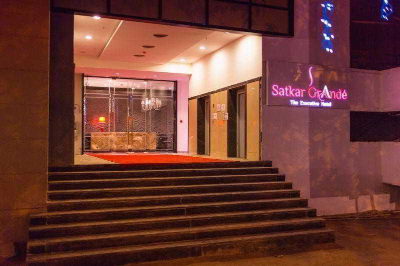 萨特卡尔格兰德酒店 塞恩 外观 照片